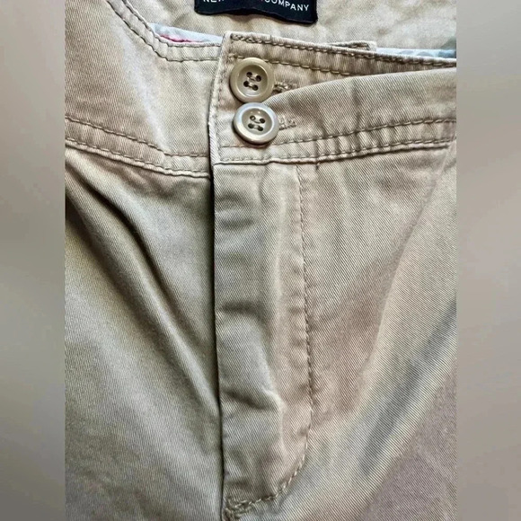 NEW YORK & COMPANY | ladies distressed khaki pants. Size: 10 - Picture 7 of 15